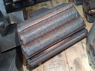 �ܹ�����ͷ�Ѻ���ĥ��˿����-����׹�